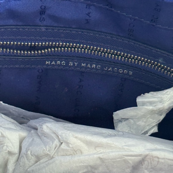 Marc by Marc Jacobs crossbody NWT! - Picture 7 of 12